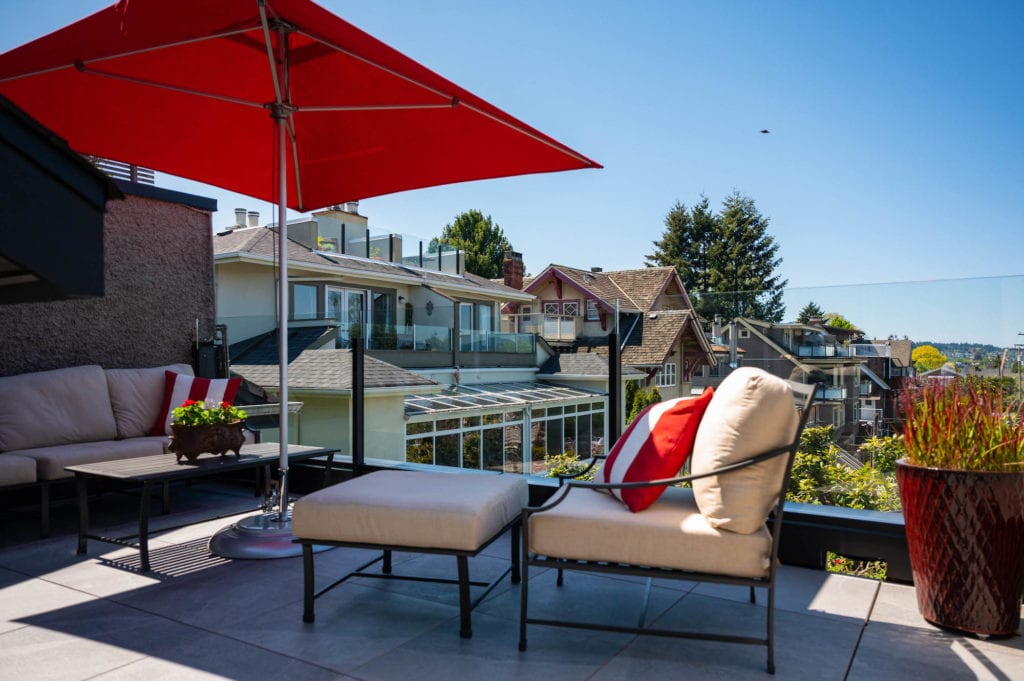 1557 Larch Street Vancouver rooftop terrace